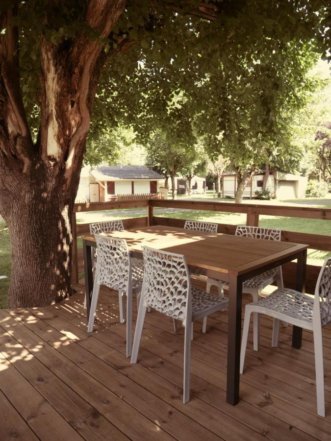 Camping Pays De Beille Les Cabannes  Exterior photo